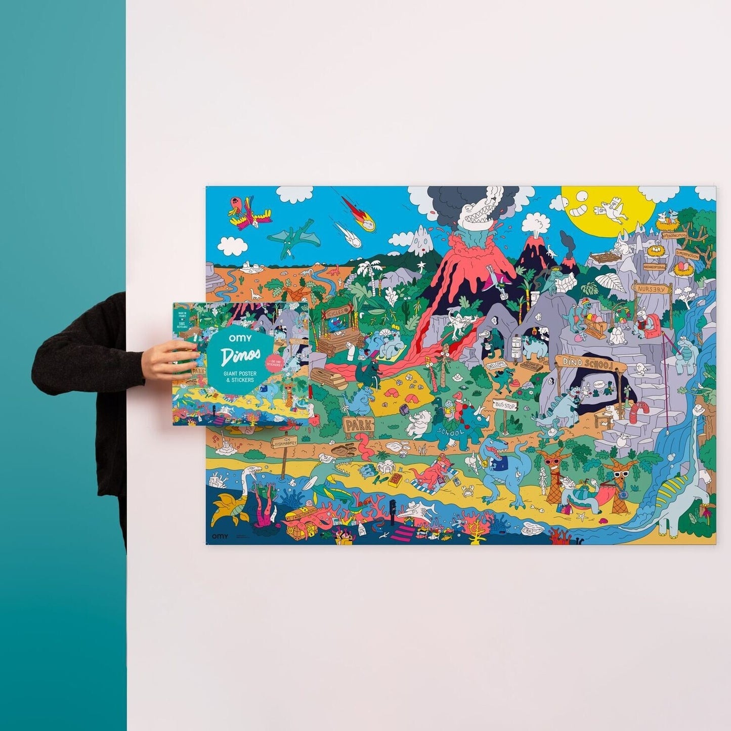 Poster géant - 100x70cm - DINOSAURE en couleur + 100 stickers pour le décorer - Fabriqué en France