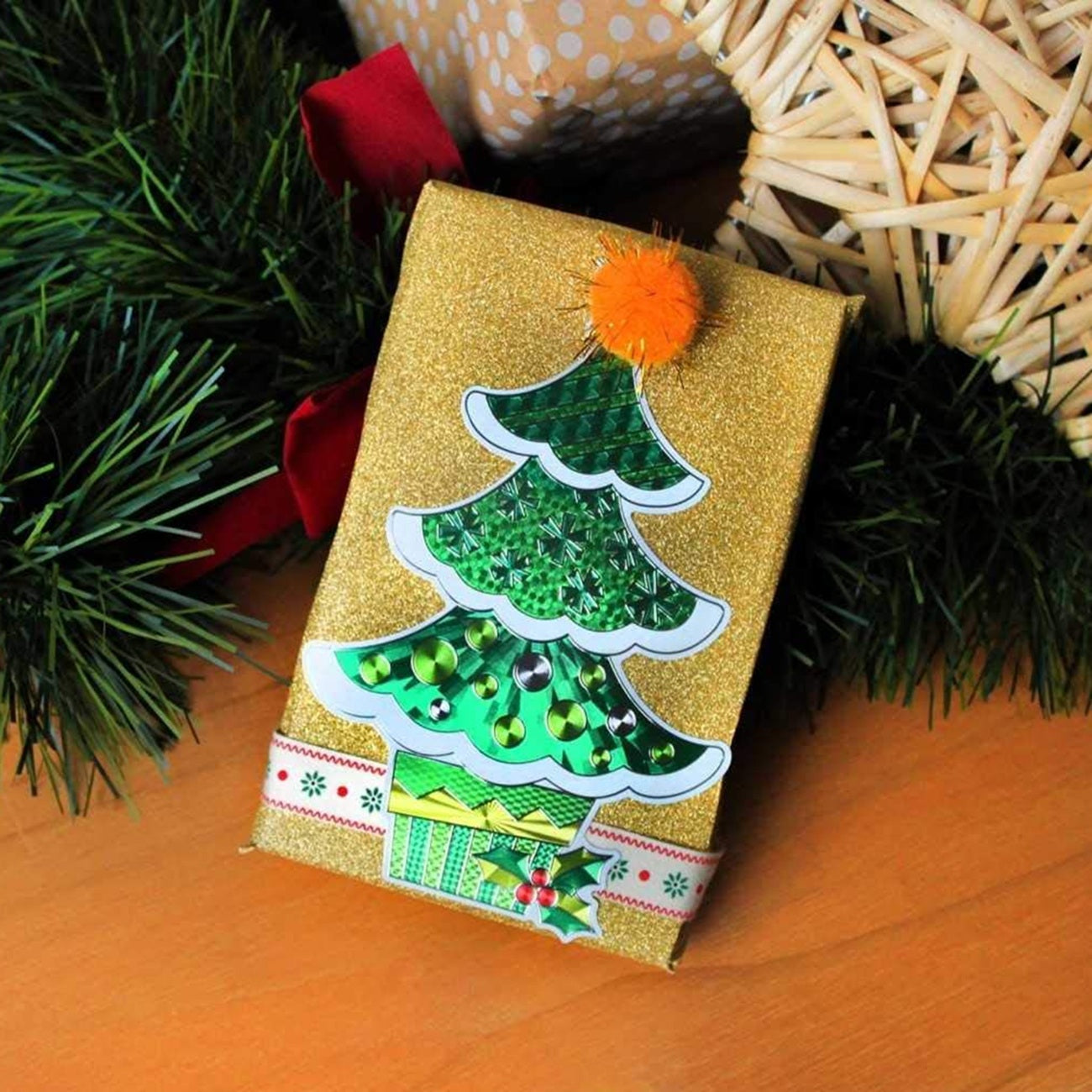 Gommettes effet métallisé Noël  -14 pièces - de 1 à 14 cm