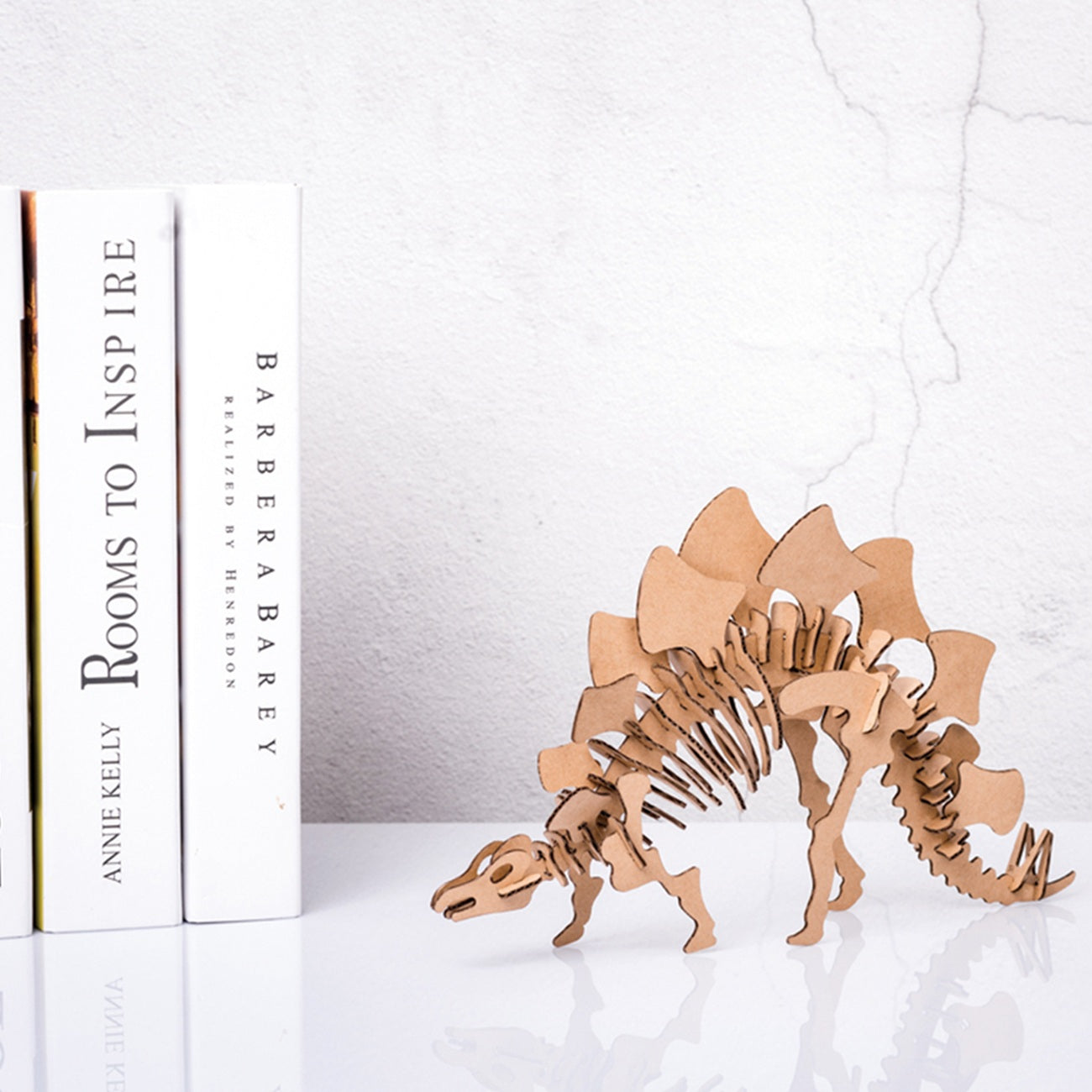 Maquette Stégosaure 3D en carton montée – dinosaure décoratif. Canocea France