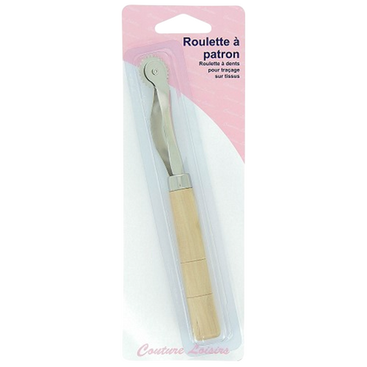 Roulette à patron en bois avec dents dentelées pour tracer les contours de patrons sur tissu. Canocea